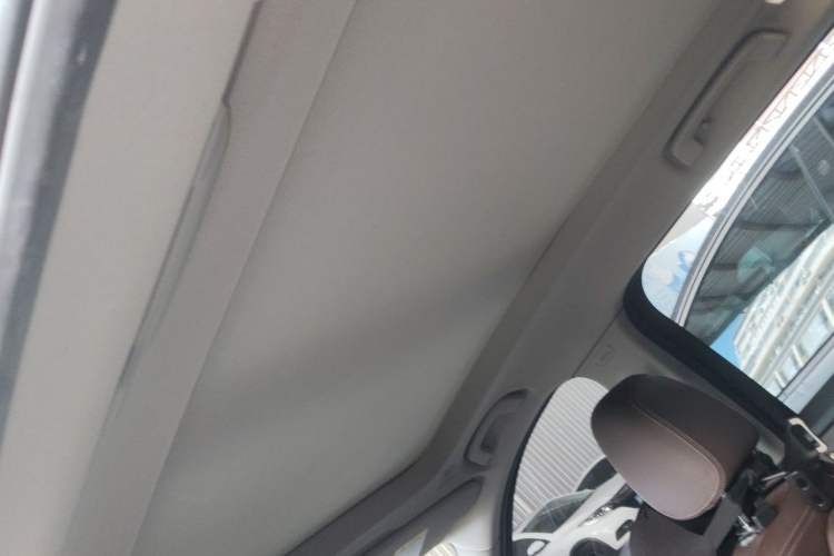 Used BMW X1 2021 Restyled sDrive25Li Leading Edition Headliner