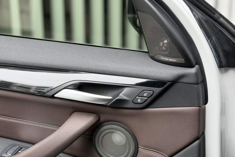 Used BMW X1 2021 Restyled sDrive25Li Leading Edition Interior 7
