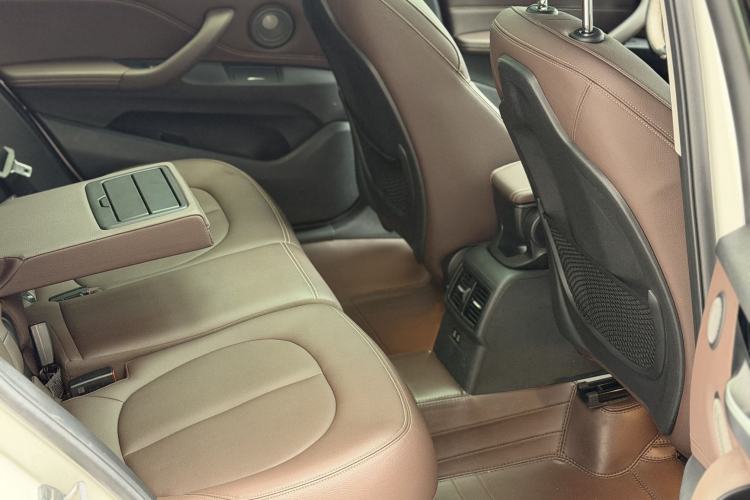 Used BMW X1 2021 Restyled sDrive25Li Leading Edition Interior 9