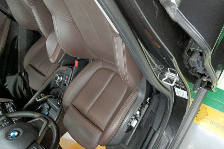 Used BMW X1 2021 sDrive20Li Fashion Model Left Front Seat