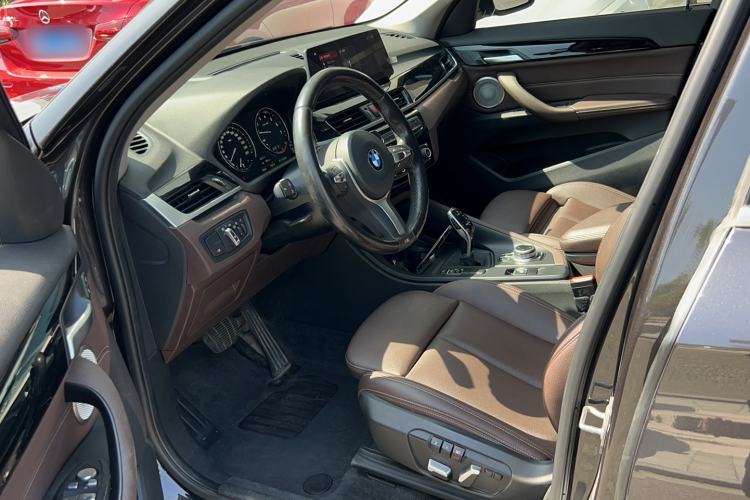 Used BMW X1 2021 Restyled sDrive25Li Leading Edition Left Front Seat