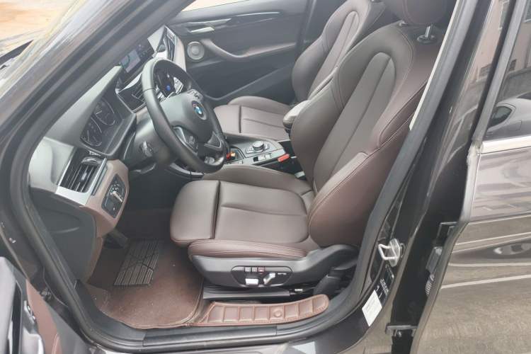 Used BMW X1 2021 sDrive20Li Fashion Model Left Front Seat