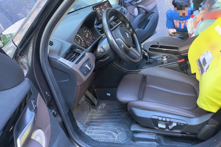 Used BMW X1 2021 Restyled sDrive25Li Leading Edition Left Front Seat