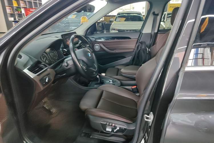 Used BMW X1 2021 sDrive20Li Fashion Model Left Front Seat