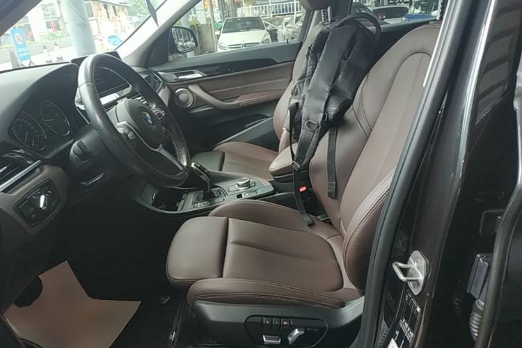 Used BMW X1 2021 Restyled sDrive25Li Leading Edition Left Front Seat