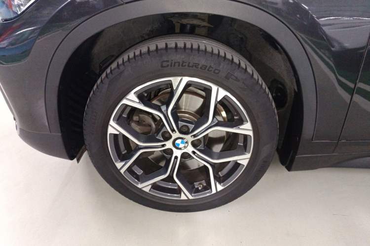 Used BMW X1 2021 sDrive25Li Leading Model Left Front Wheel Hub
