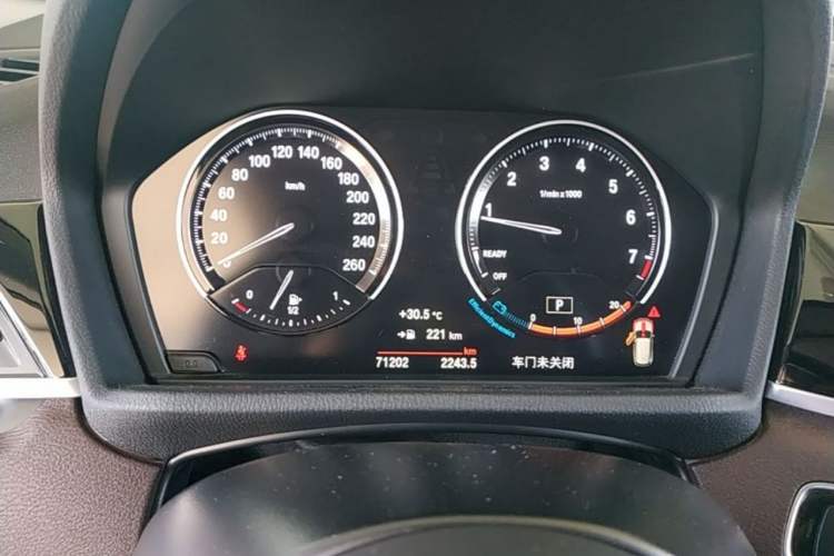 Used BMW X1 2021 Restyled sDrive25Li Leading Edition Odometer Close Up