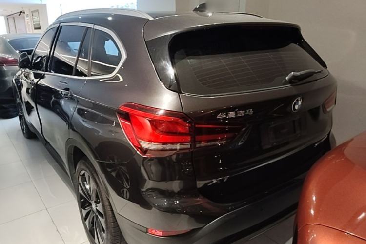 Used BMW X1 2021 sDrive20Li Fashion Model Rear Left 45 Deg