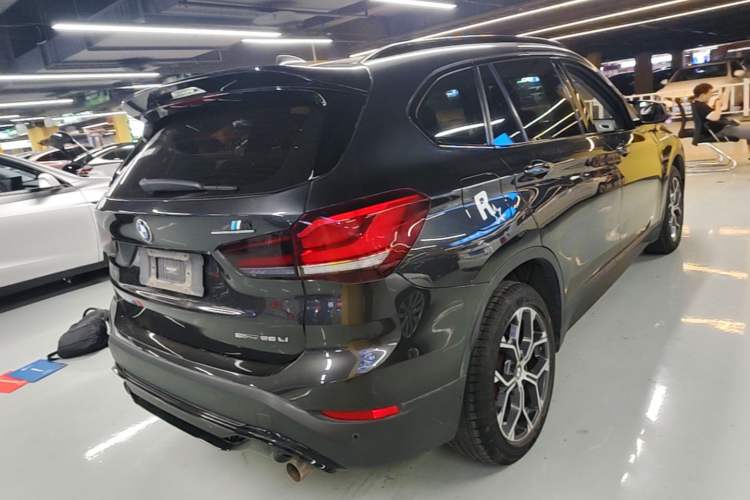 Used BMW X1 2021 sDrive25Li Leading Model Rear Right 45 Deg