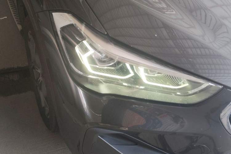 Used BMW X1 2021 Restyled sDrive25Li Leading Edition Right Front Headlight