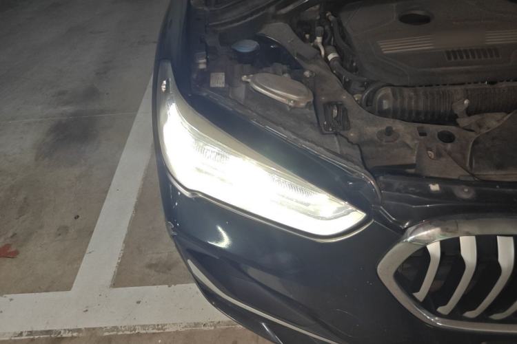 Used BMW X1 2021 xDrive25Li Luxury Model Right Front Headlight