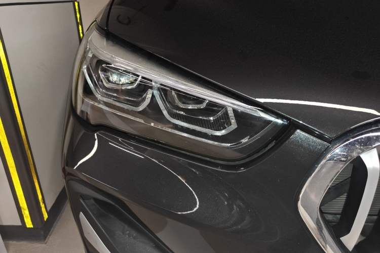 Used BMW X1 2021 xDrive25Li Luxury Model Right Front Headlight