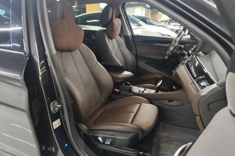 Used BMW X1 2021 sDrive25Li Leading Model Right Front Seat