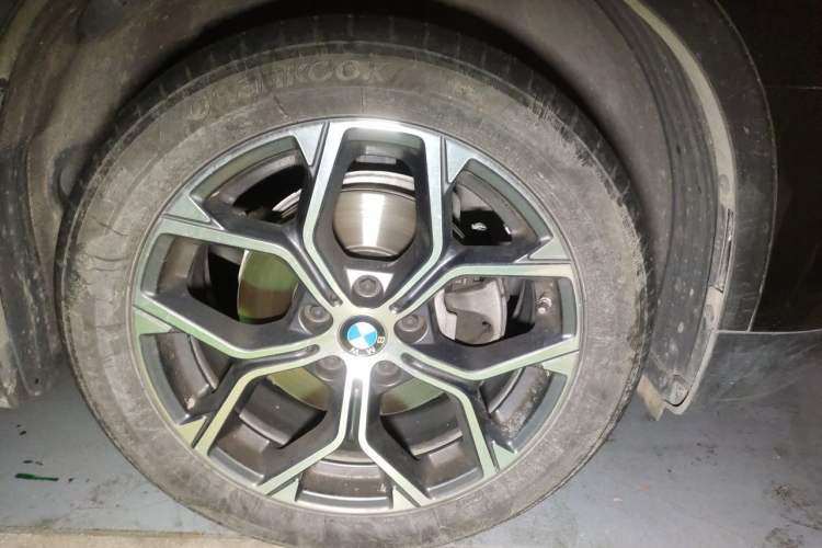 Used BMW X1 2021 sDrive20Li Premium Edition Right Front Wheel Hub