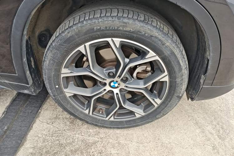 Used BMW X1 2021 sDrive25Li Leading Model Right Front Wheel Hub
