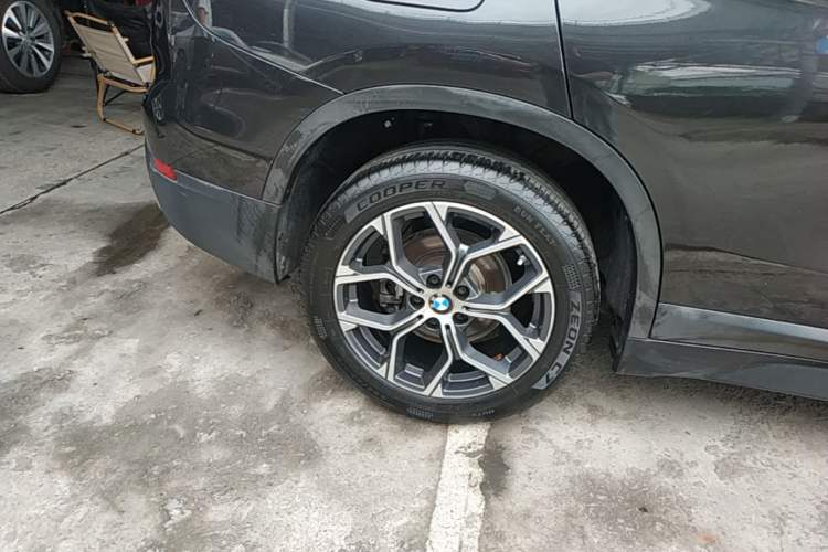 Used BMW X1 2021 Restyled sDrive25Li Leading Edition Right Rear Wheel Hub