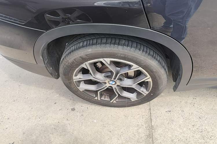 Used BMW X1 2021 sDrive25Li Leading Model Right Rear Wheel Hub