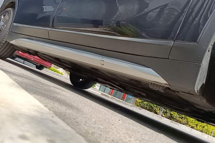 Used BMW X1 2021 sDrive25Li Leading Model Right Side Sill