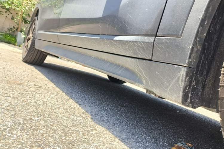 Used BMW X1 2021 Restyled sDrive25Li Leading Edition Right Side Sill