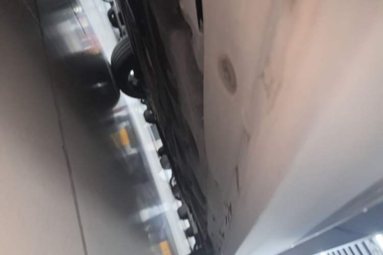Used BMW X1 2021 xDrive25Li Luxury Model Right Side Sill