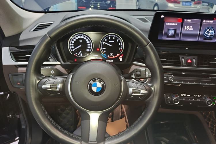 Used BMW X1 2021 Restyled sDrive25Li Leading Edition Steering Wheel