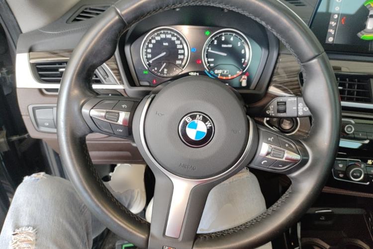 Used BMW X1 2021 xDrive25Li Luxury Model Steering Wheel