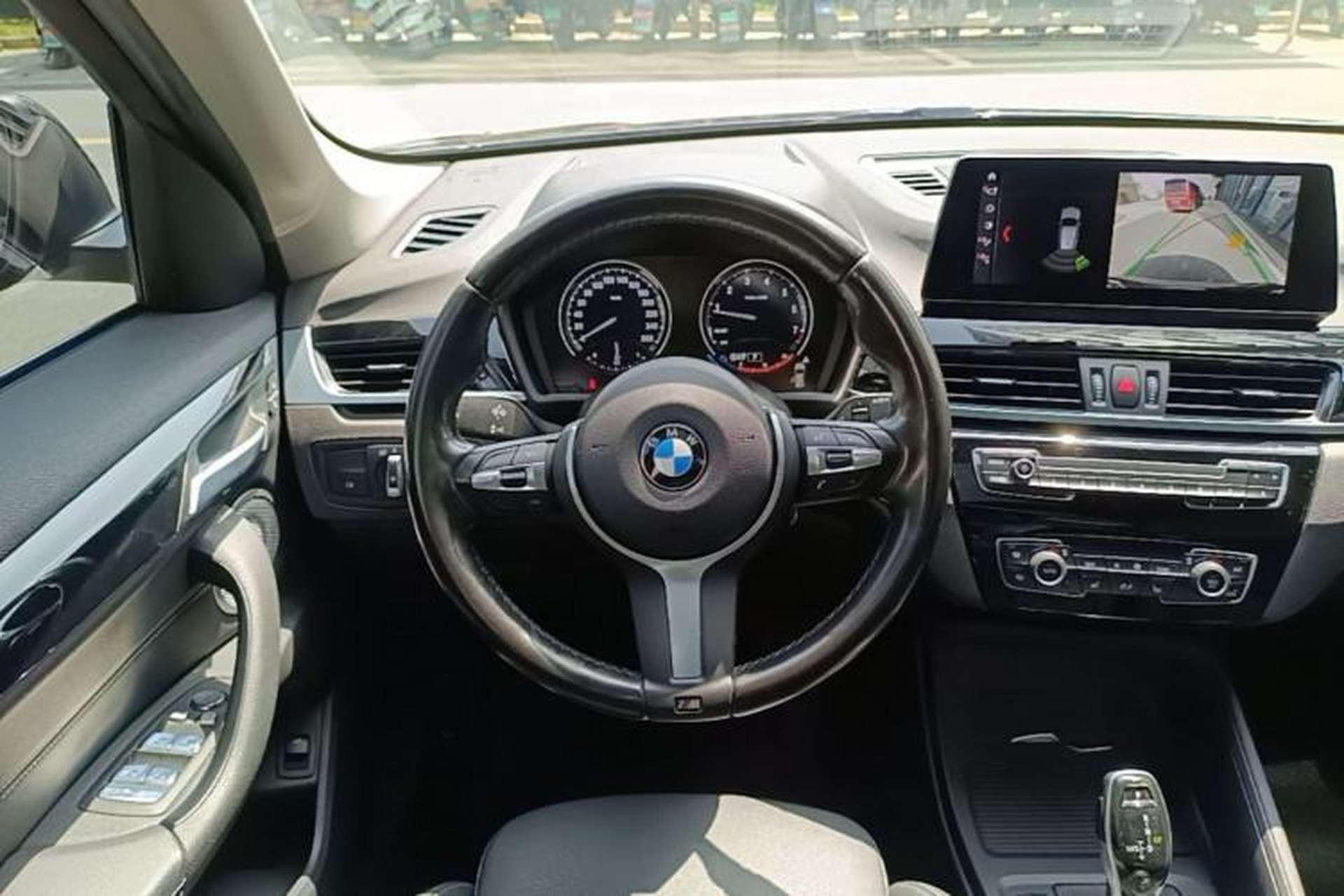 Used BMW X1 2021 sDrive25Li Leading Model Steering Wheel