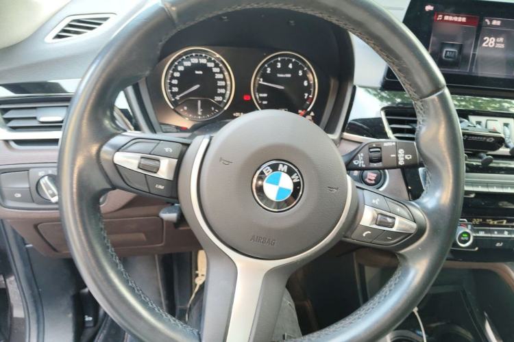 Used BMW X1 2021 Restyled sDrive25Li Leading Edition Steering Wheel