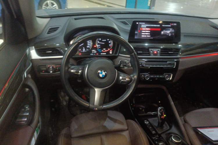 Used BMW X1 2021 xDrive25Li Luxury Model Steering Wheel