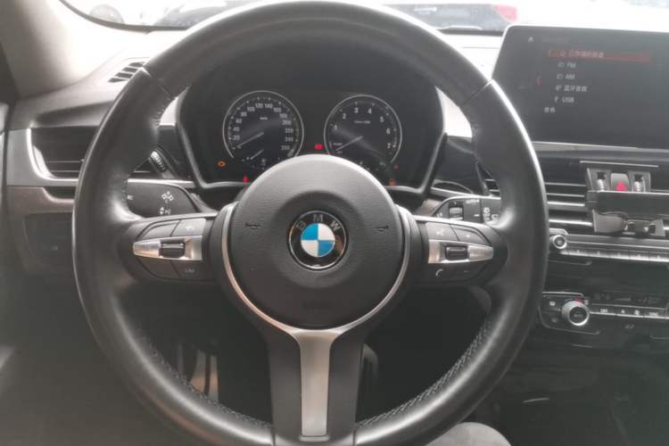 Used BMW X1 2021 Restyled sDrive25Li Leading Edition Steering Wheel