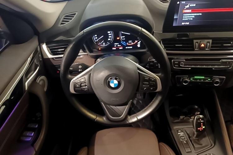 Used BMW X1 2021 sDrive20Li Fashion Model Steering Wheel