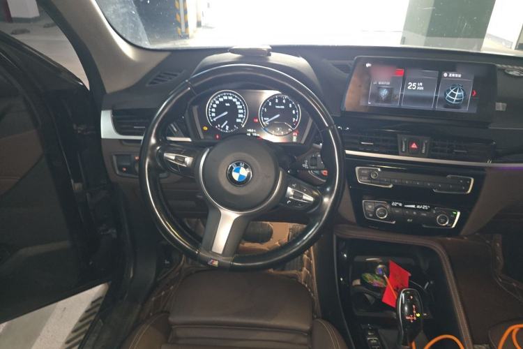 Used BMW X1 2021 Restyled sDrive20Li Premium Edition Steering Wheel