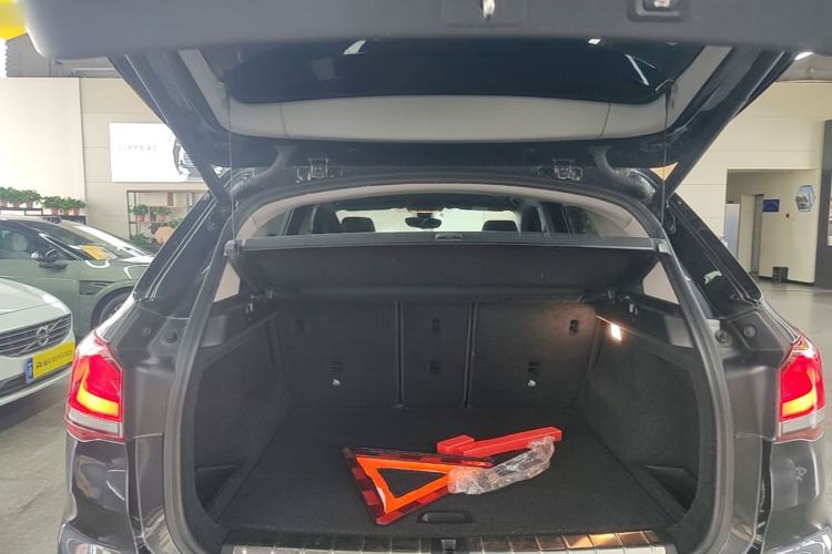 Used BMW X1 2021 sDrive20Li Fashion Model Trunk