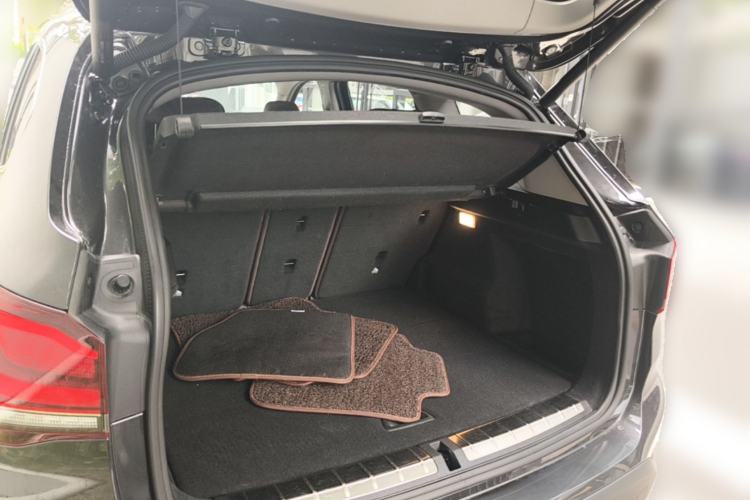 Used BMW X1 2021 sDrive25Li Leading Model Trunk