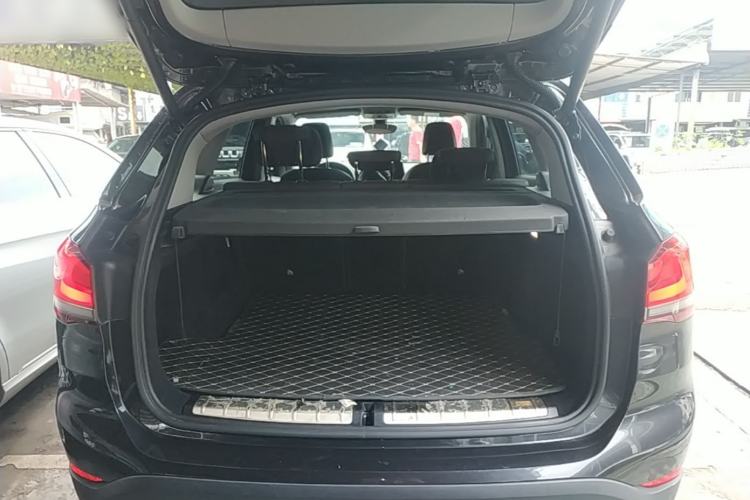 Used BMW X1 2021 Restyled sDrive25Li Leading Edition Trunk