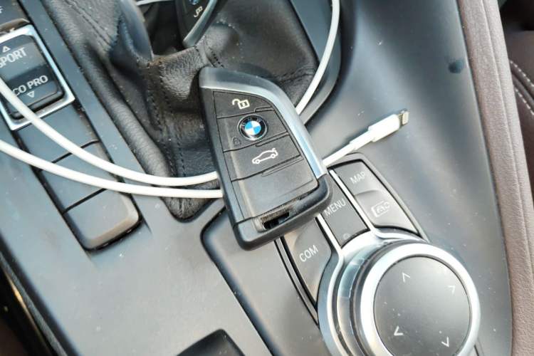Used BMW X1 2021 Restyled sDrive25Li Leading Edition Vehicle Key