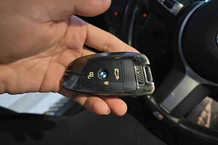 Used BMW X1 2021 Restyled sDrive20Li Premium Edition Vehicle Key
