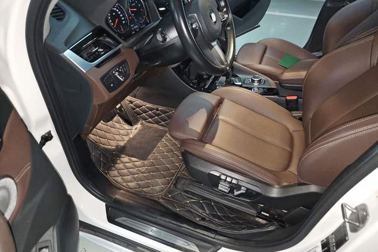 Used BMW X1 2021 sDrive20Li Premium Edition Driver Seat