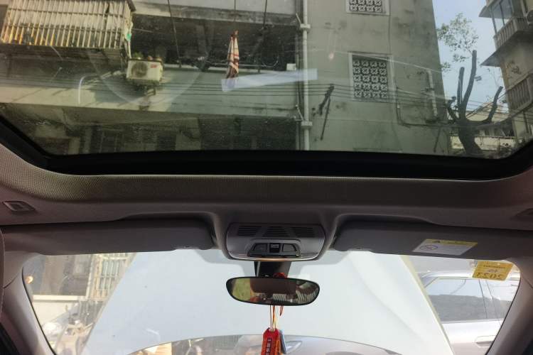 Used BMW X1 2021 Restyled sDrive25Li Leading Edition Headliner
