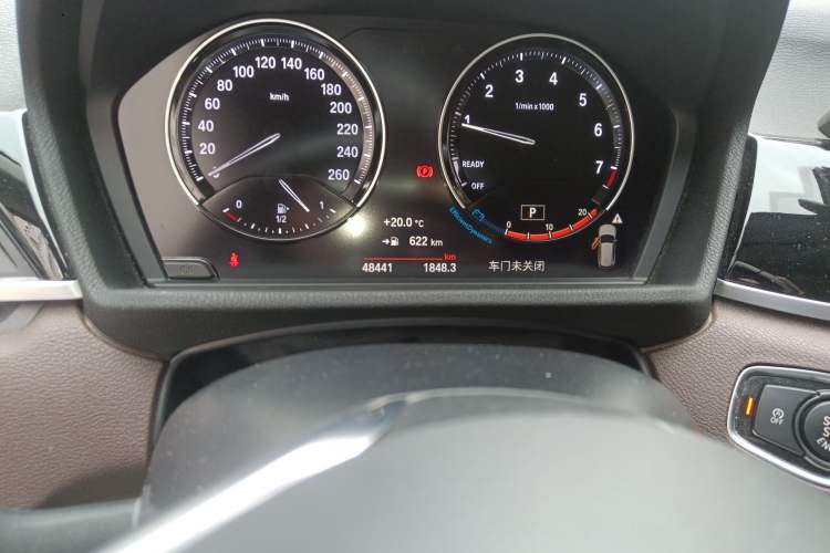 Used BMW X1 2021 sDrive20Li Fashion Model Odometer Close Up