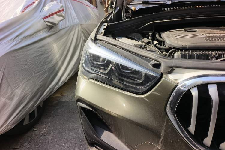 Used BMW X1 2021 Restyled sDrive25Li Leading Edition Right Front Headlight