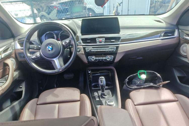 Used BMW X1 2021 xDrive25Li Luxury Model Center Console