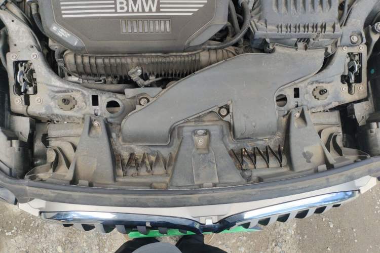Used BMW X1 2021 sDrive25Li Leading Model Engine Bay