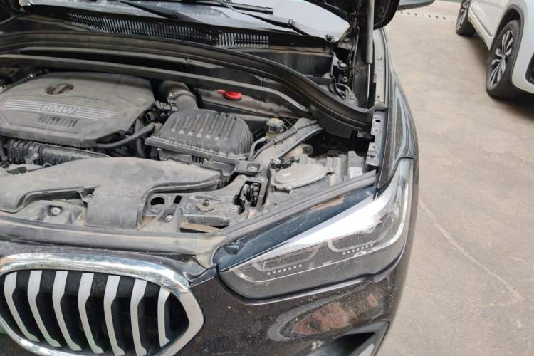 Used BMW X1 2021 Restyled sDrive20Li Fashion Version Engine Bay Left