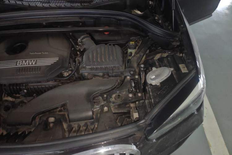 Used BMW X1 2021 sDrive20Li Fashion Model Engine Bay Left