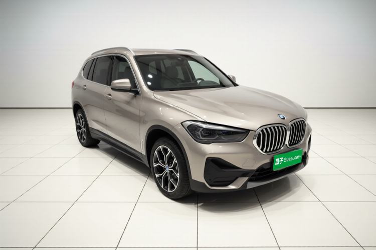 Used BMW X1 2021 sDrive25Li Leading Model Front Right 45 Deg