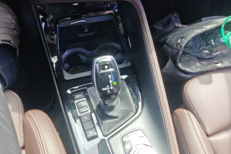 Used BMW X1 2021 xDrive25Li Luxury Model Gear Lever