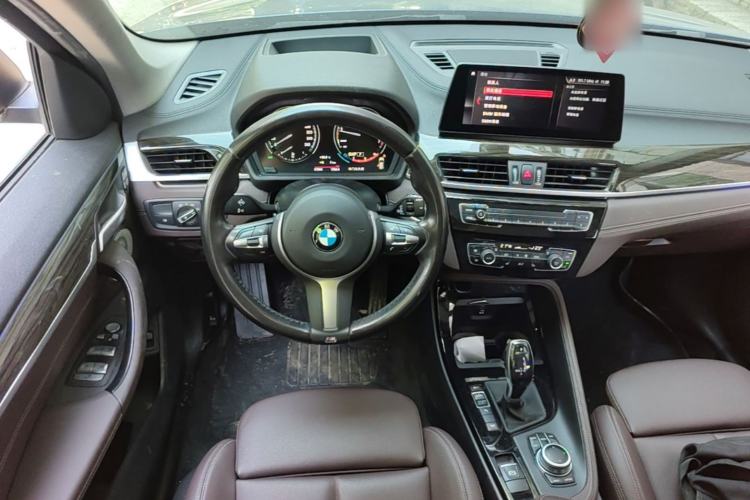 Used BMW X1 2021 xDrive25Li Luxury Model Steering Wheel