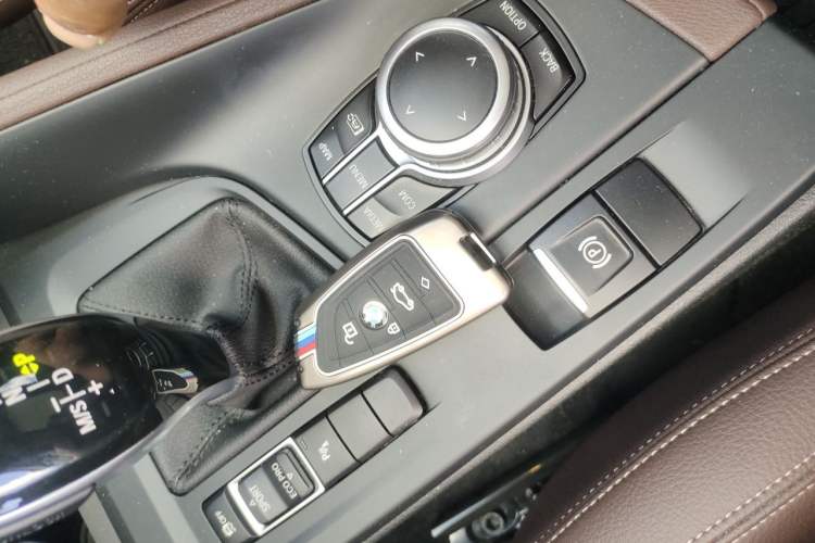Used BMW X1 2021 sDrive25Li Leading Model Vehicle Key