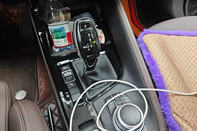 Used BMW X1 2021 sDrive20Li Premium Edition Gear Lever